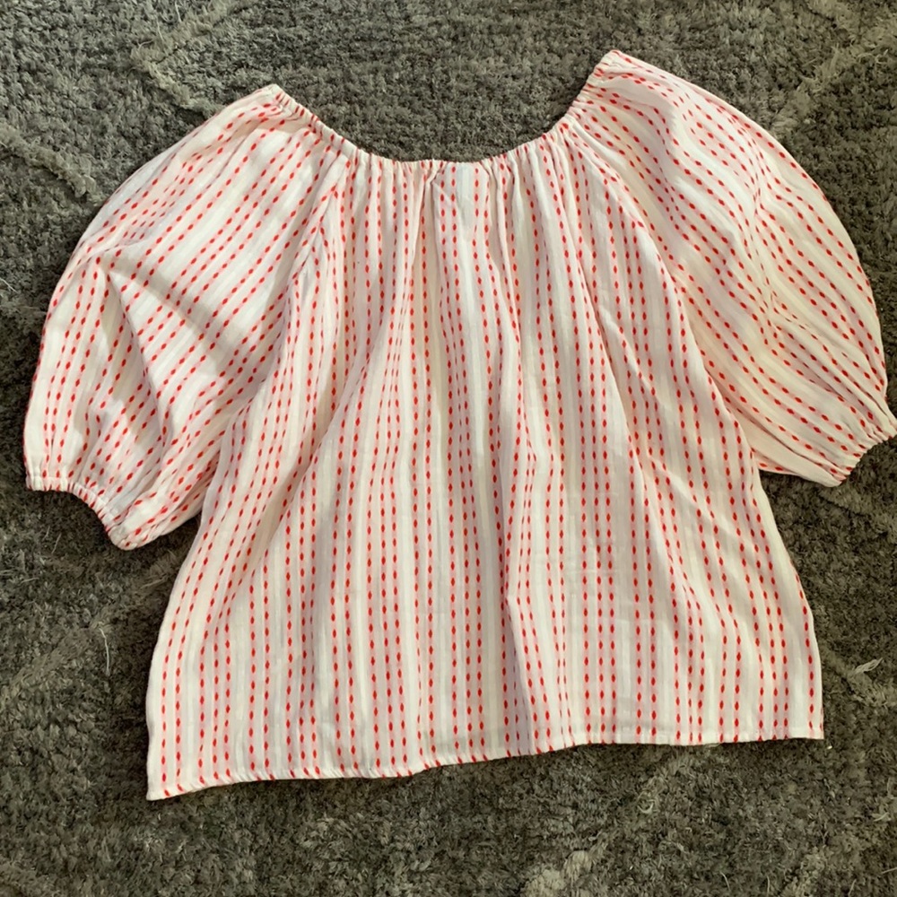 Off the shoulder top that’s been worn once!